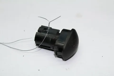 Article G6Y3