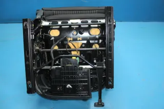 Fahrersitz Sitz vorne links VW Polo V 6R Bj.11 - Bild 10