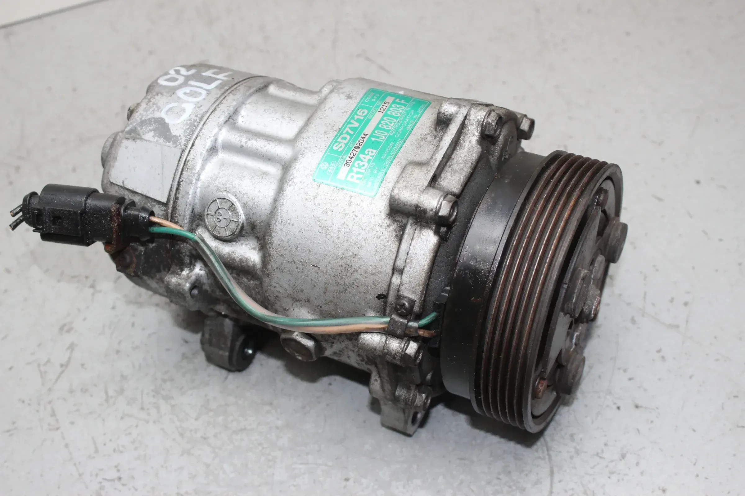 Klimakompressor Klima Kompressor 1J0820803FA VW Golf IV 1.4 Bj.02 - Bild 1