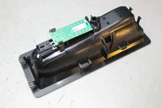 Halter Ladegerät für Taschenlampe Kofferraum 9685614080 Citroen C4 II NC Bj.13 - Bild 3
