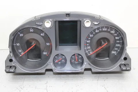 Background image for Tacho Kombiinstrument 3C0920871 VW Passat 3C5 Variant 1.9 TDI Bj.06