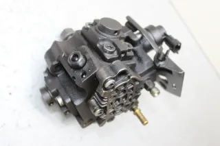 Hochdruckpumpe Einspritzpumpe 9683703780 0445010102 Citroen C4 Picasso I UD Bj10 - Bild 3