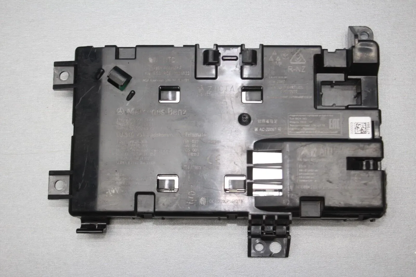 Mercedes W205 Steuergerät Vollständig Ladekommunikation Telematik A2059003944 - Bild 1