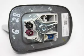 Audi A8 D5 4N Dachantenne Haifisch Antenne 4N0035503BD Farbe Gletscherweiß / S9R - Bild 3