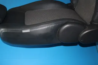 Beifahrersitz Teilleder Sitz vorne rechts Chevrolet Captiva C100 Bj.08 - Bild 9