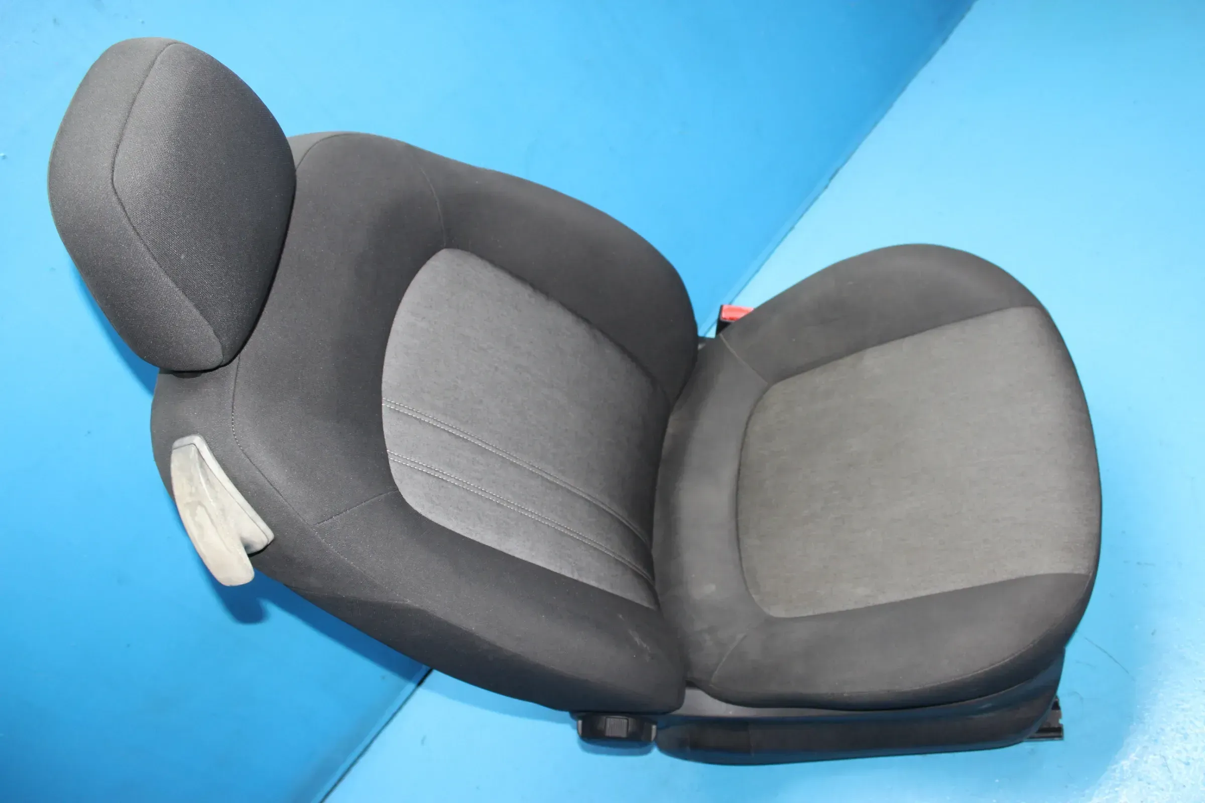 Beifahrersitz Sitz vorne rechts 2-türig Fiat Punto 199 Bj.13 - Bild 1