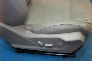 Beifahrersitz el. verstellbar Leder Sitz vorne rechts Peugeot 508 SW I 8E Bj.13 - Bild 2