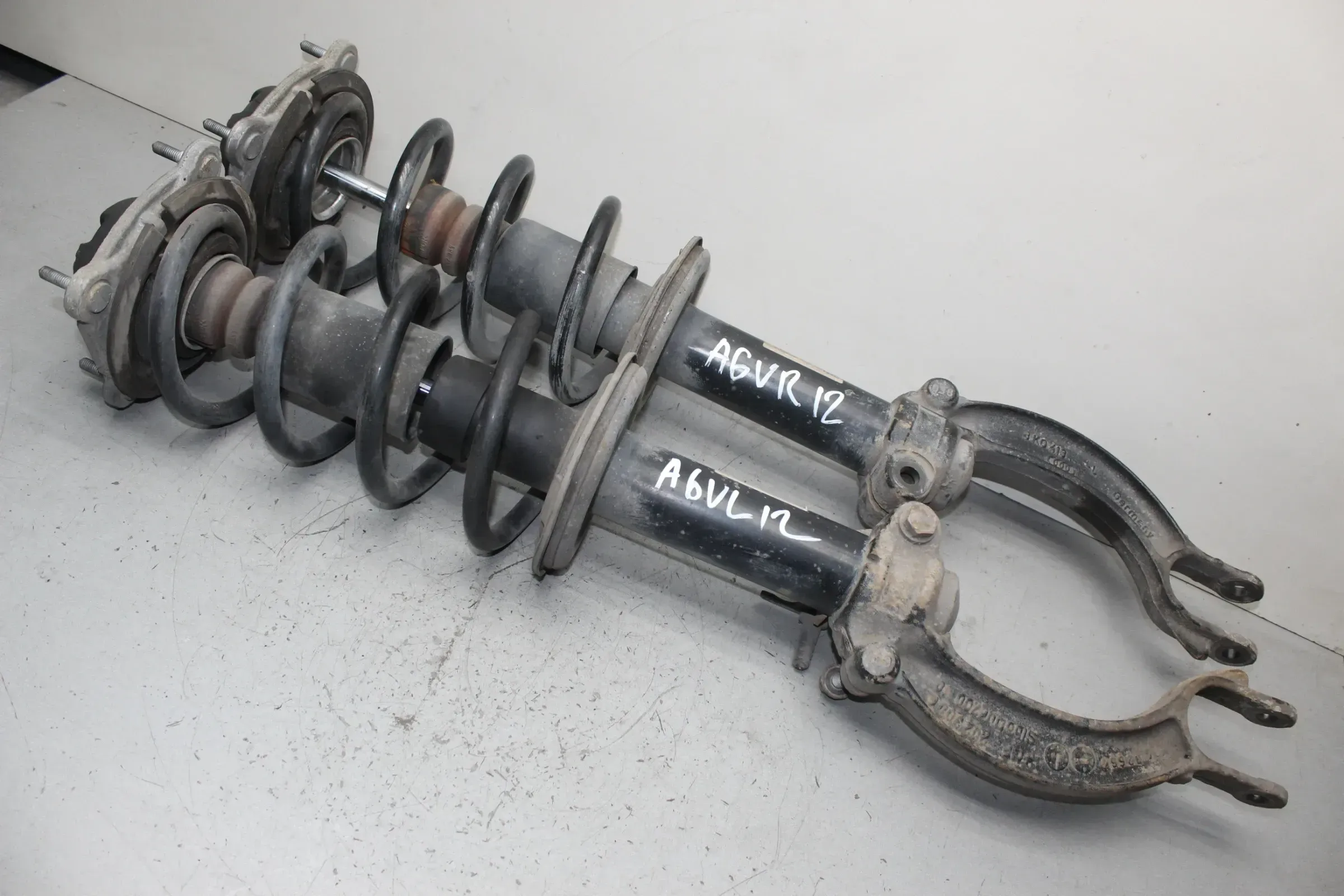 2x Federbein Feder Stoßdämpfer vorne 4G0413031N 8K0413 Audi A6 4G C7 Bj.12 - Bild 1