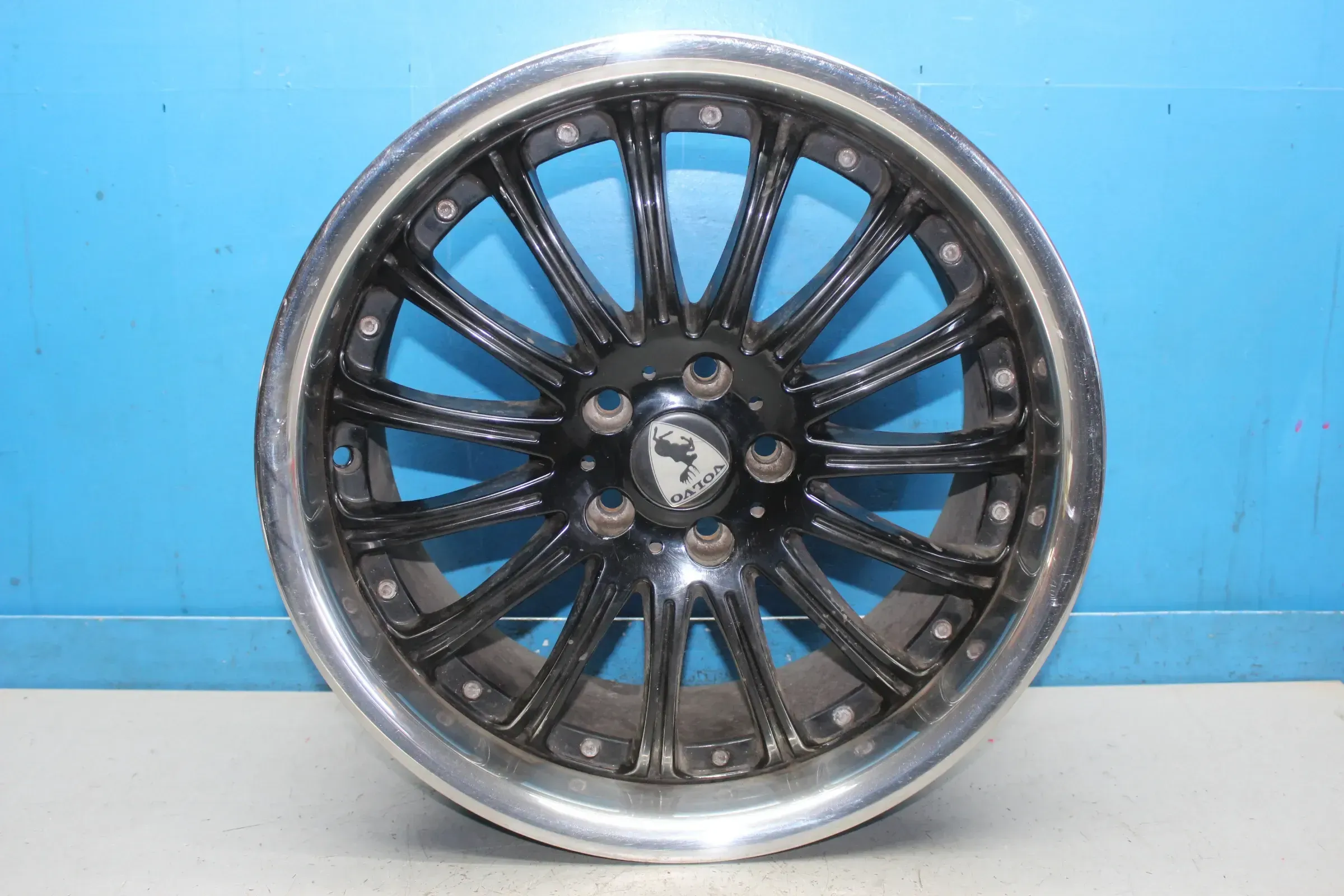 1x Alufelge Zoll 18 8.5Jx18 ET42 LK 5x108 Felge ATS 85813 Volvo S80 I Bj.00 - Bild 1
