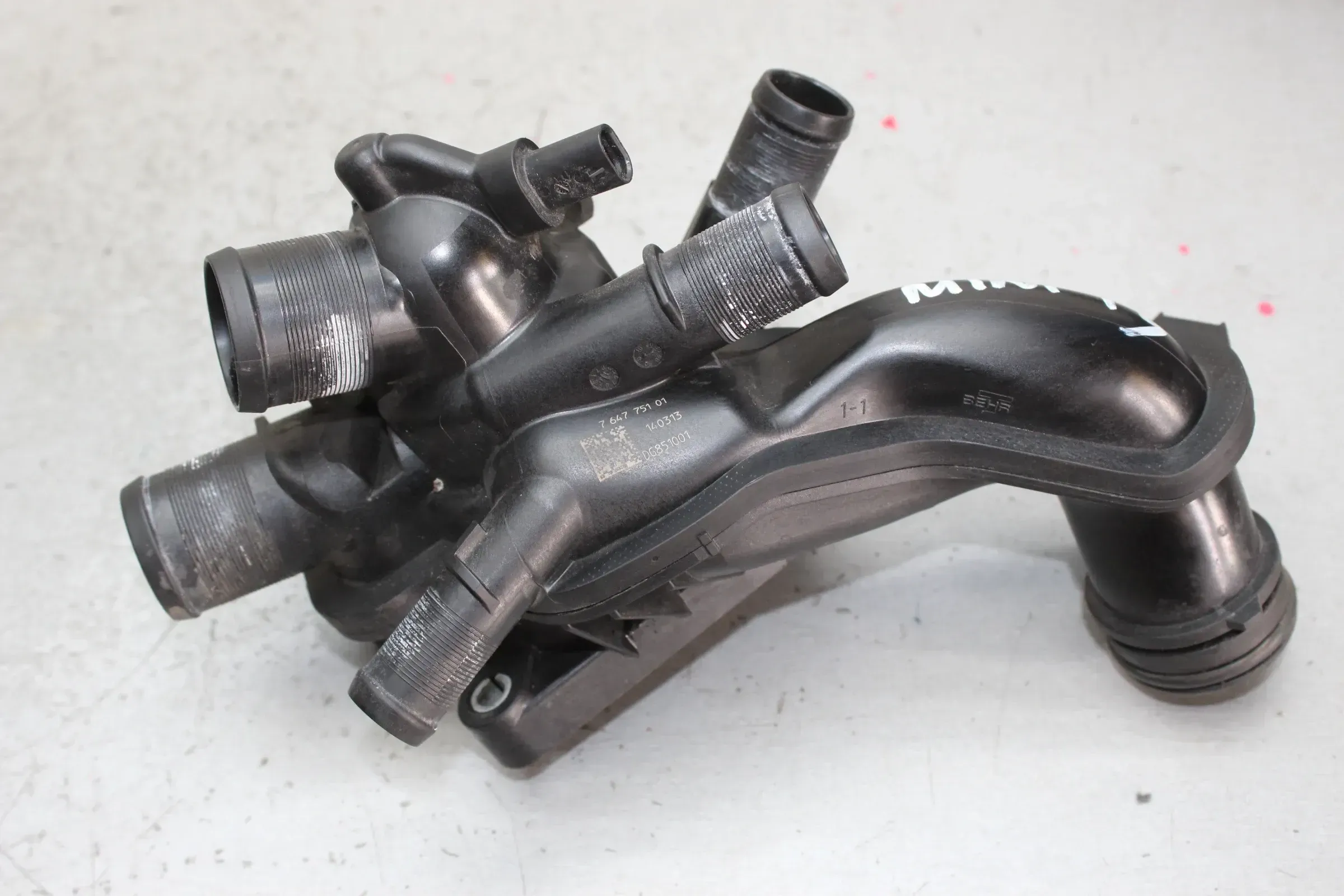 Kühlmittelthermostat Gehäuse Thermostat 7647751 MINI Cooper R58 1.6 Bj.13 - Bild 1