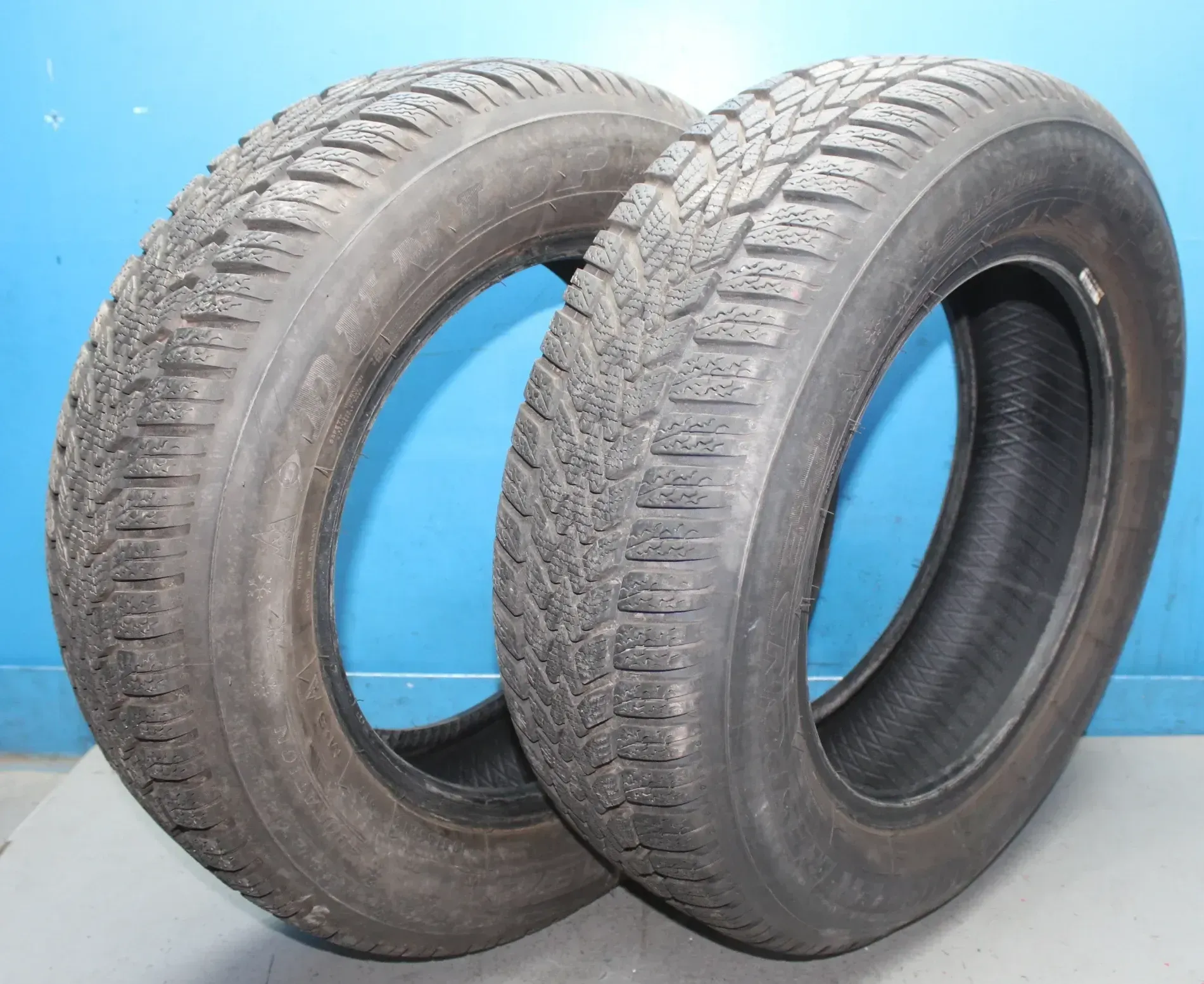 2x Winterreifen Reifen Dunlop Winter Response-2 195/65 R15 91T ca. 8 mm DOT 4424 - Bild 1