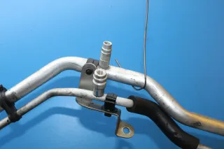Klimaleitung Klima Leitung Schlauch Rohr Sensor Fiat Punto 199 1.3 D Bj.13 - Bild 5
