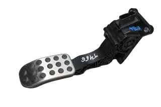 Mercedes Benz Vito W447 Gaspedal Pedal Gaswertgeber A4473000500 - Bild 1