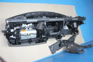 Armaturenbrett mit Modul 8623351 39889263 Volvo C30 D4 Facelift Bj.11 - Bild 5