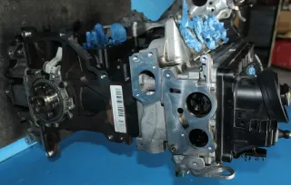 Diesel Motor 130 kW code CFG 03L103373J VW Tiguan I 5N 2.0 TDI 4motion  Bj.13 - Bild 6