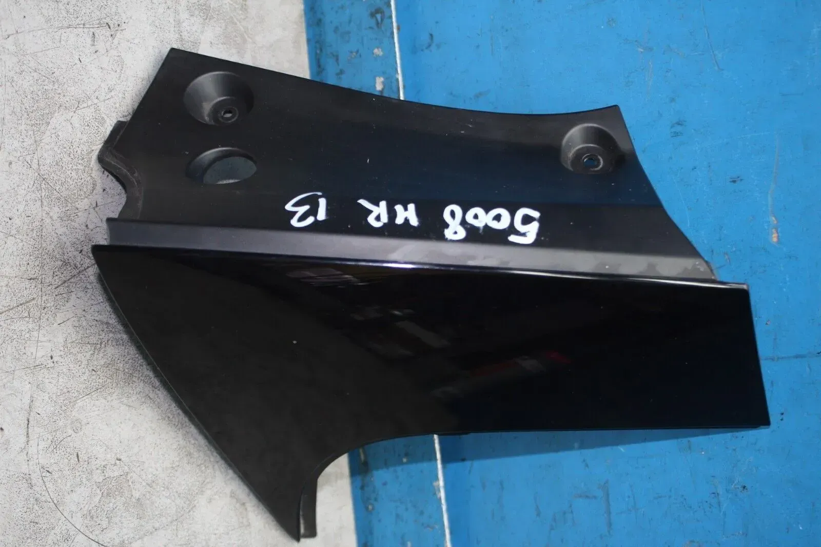 Abdeckung Verkleidung Rückleuchte hinten rechts 9672645677 Peugeot 5008 I Bj.13 - Bild 1