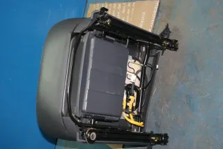 Hyundai Trajet FO Bj.05 Leder Sitz vorne rechts mit Armlehne, Sitzheizung - Bild 6