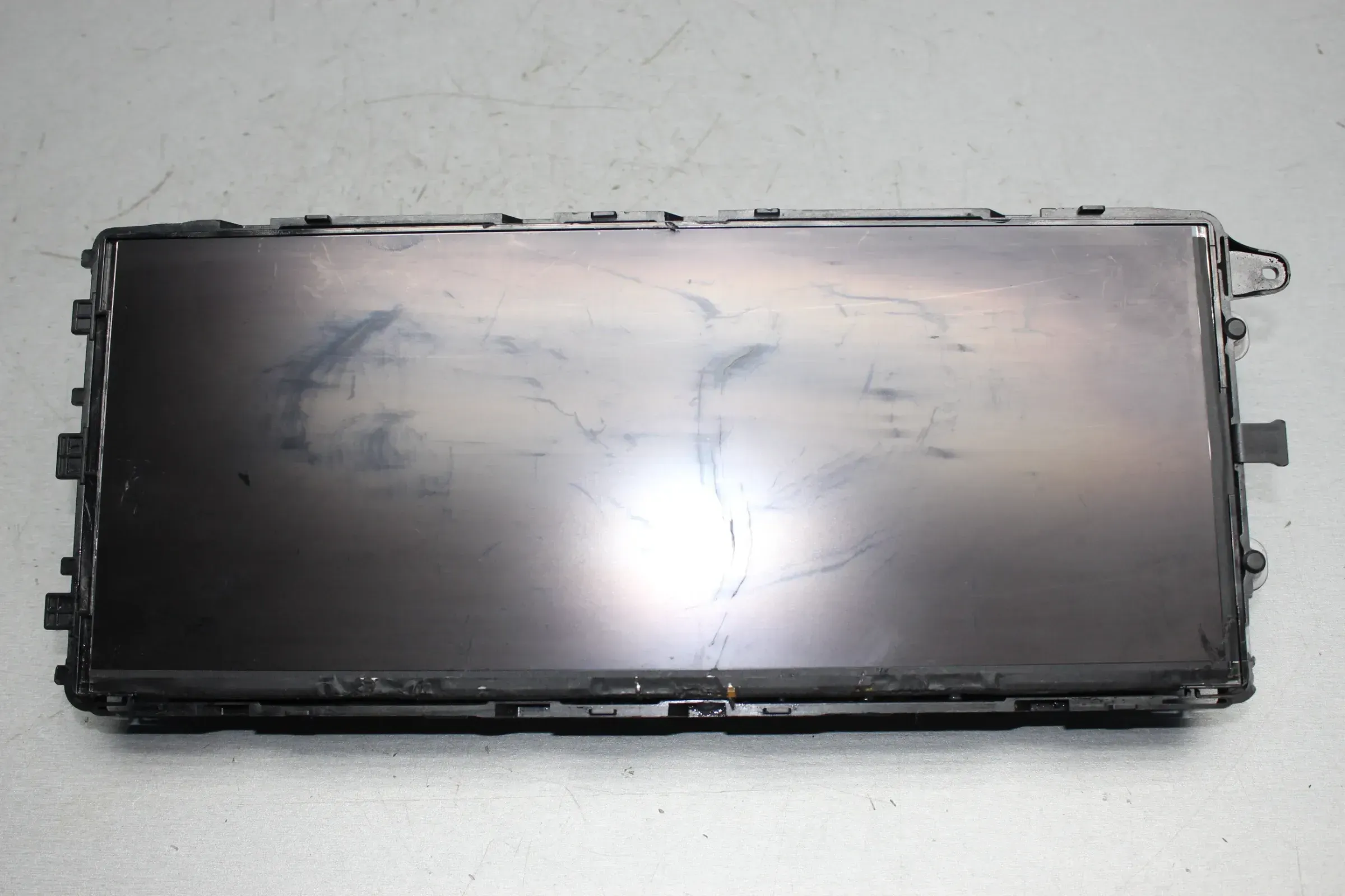 Mercedes Benz W213 Display Bildschirm Navi Tacho Kombiinstrument A2139009220 - Bild 1