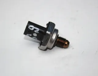 Kraftstoffdruck Sensor 9812191080 Citroen C3 III SX 1.2 THP Bj.20 - Bild 1