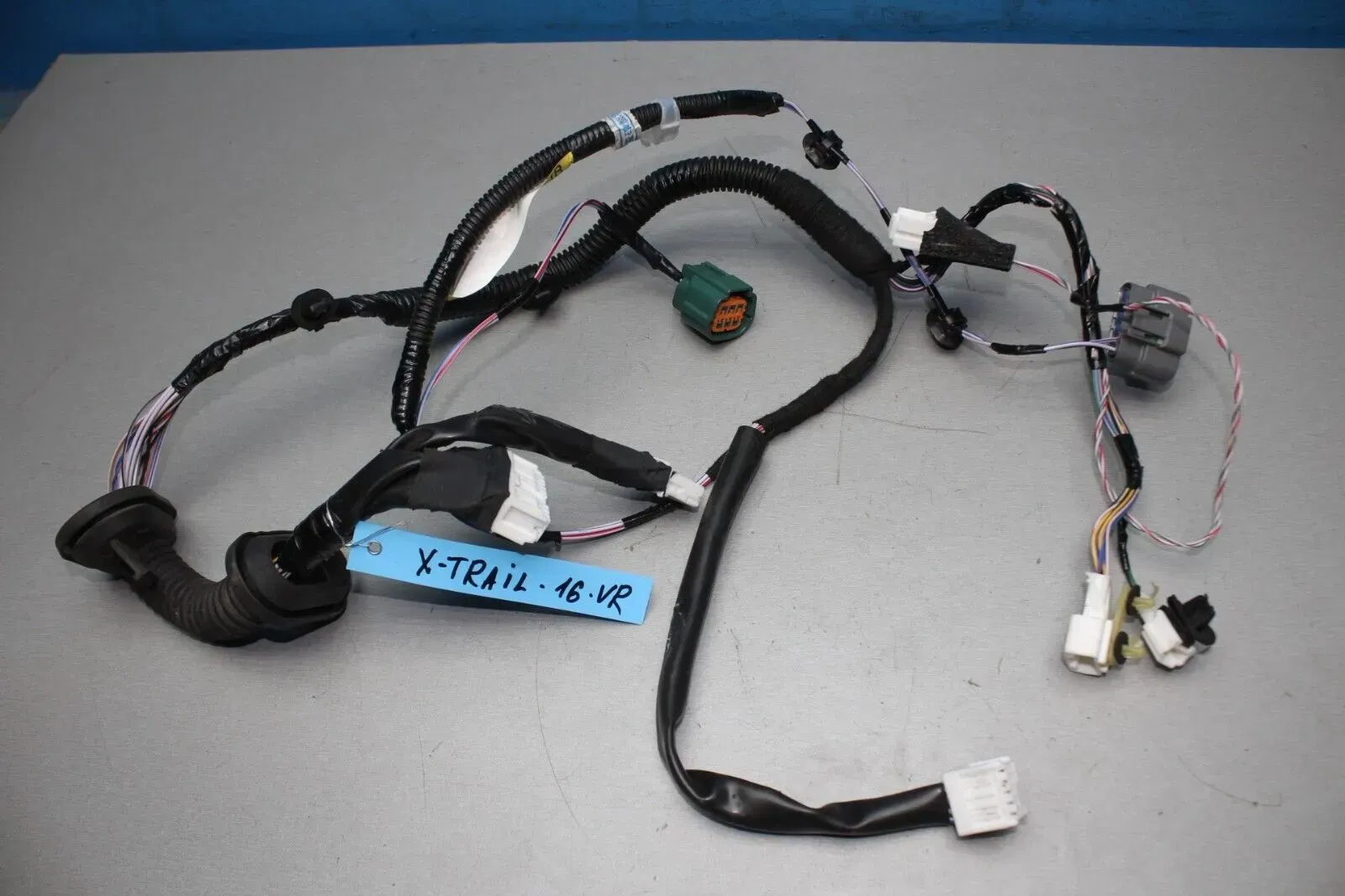 Türkabelbaum Kabelbaum hinten rechts 241264CE0A Nissan X-Trail T32 Bj.16 - Bild 1
