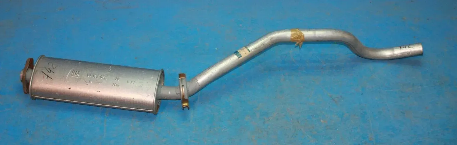 Original Opel GM Auspuff Mitteltopf Ascona C 1.6D - 90284926 - Bild 1