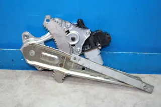 Fensterheber Motor mit Gestänge hinten rechts 82731CV01B Nissan Juke F15 Bj.12 - Bild 4