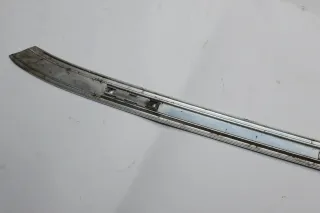 Zierleiste Seitenfenster hinten rechts A2536700222 Mercedes Benz GLC X253 Bj.19 - Bild 5