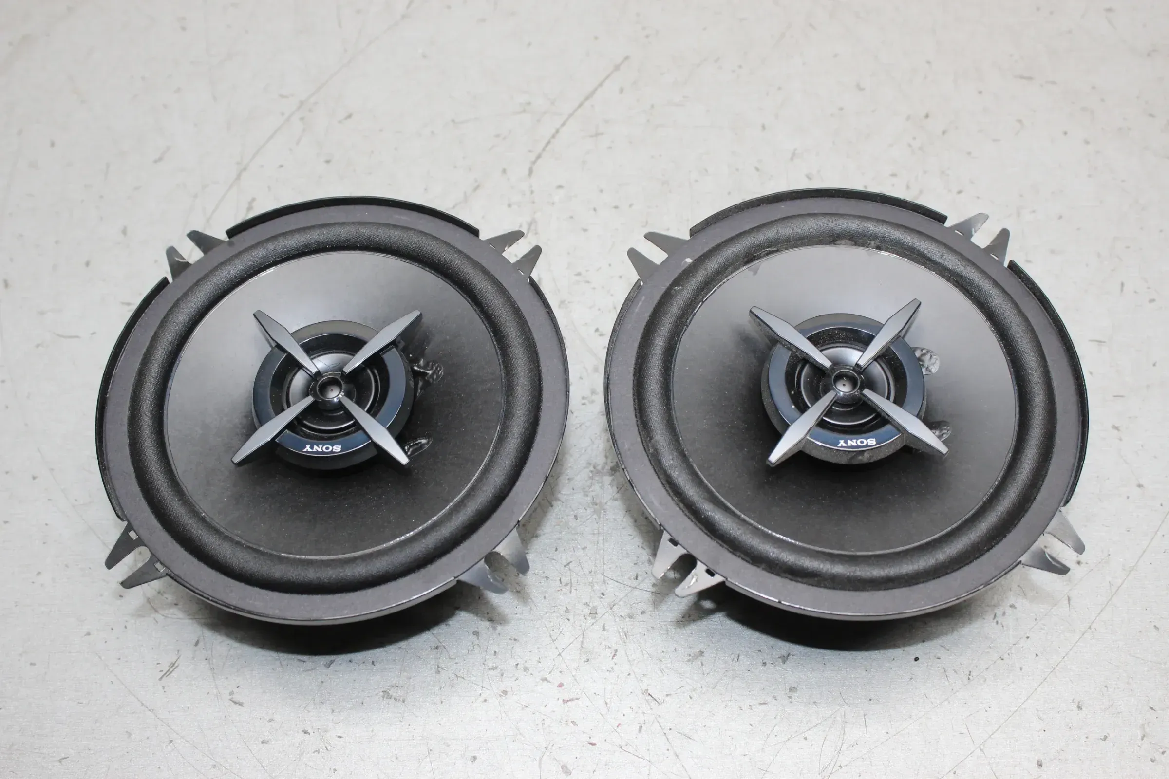 2x Lautsprecher Sony XS-FB1320E 35 W max 13 cm 2-WAY 4Ω - Bild 1