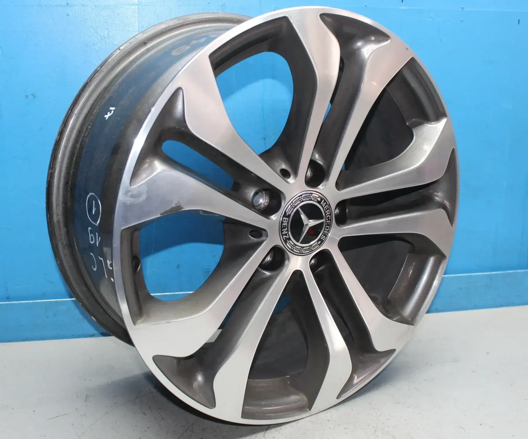 1x Alufelge 7,5Jx17 ET36 LK 5x112 Felge A2534010600 Mercedes GLC X253 Bj.19 (1) - Bild 1