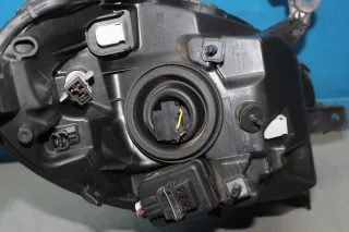 Scheinwerfer vorne rechts 89900603 26010AX700 Nissan Micra III K12 Bj.06 - Bild 7