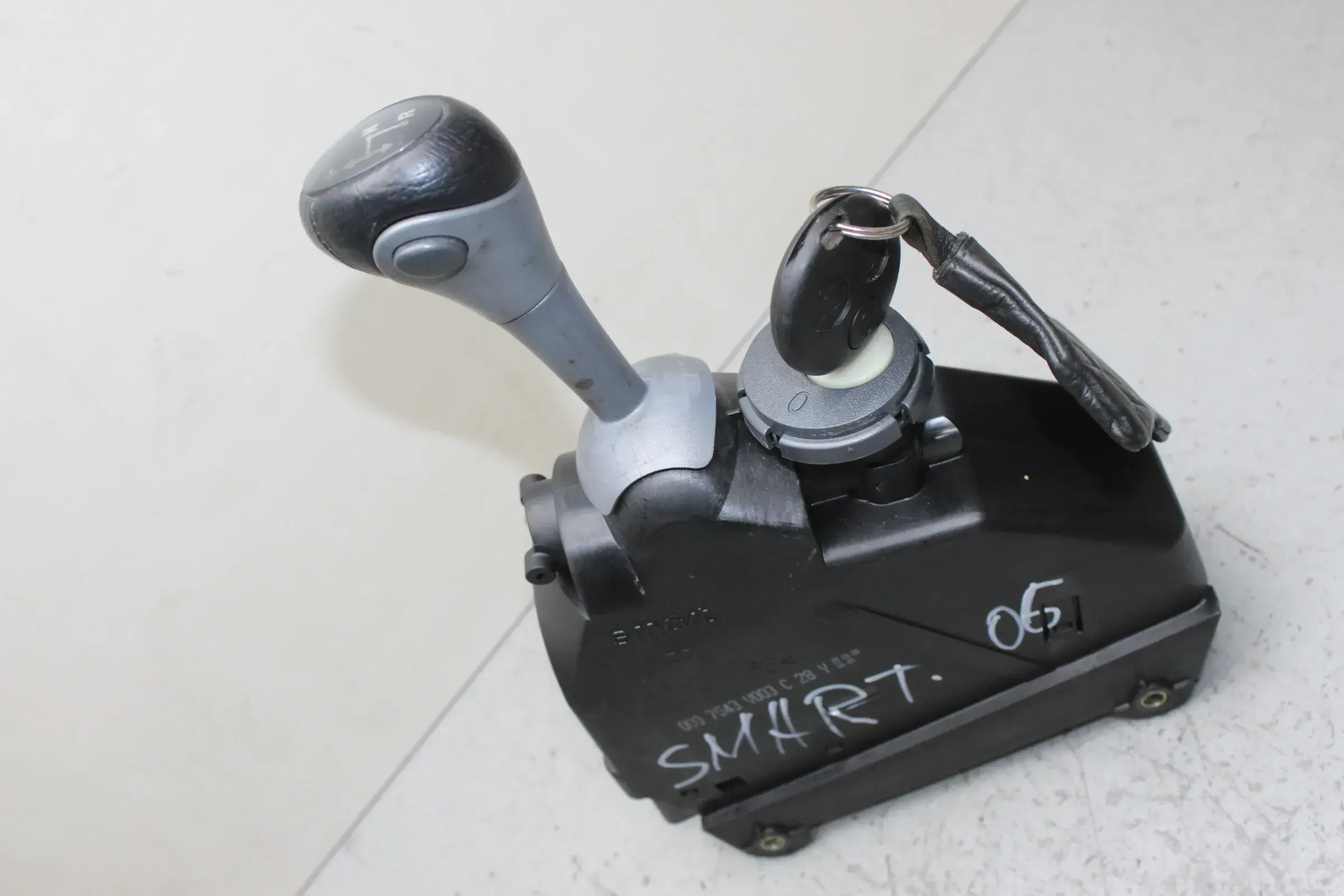 Schaltkulisse Gangschalter Zündschloss 0007543V003C28Y Smart ForTwo 450 MC01 - Bild 1