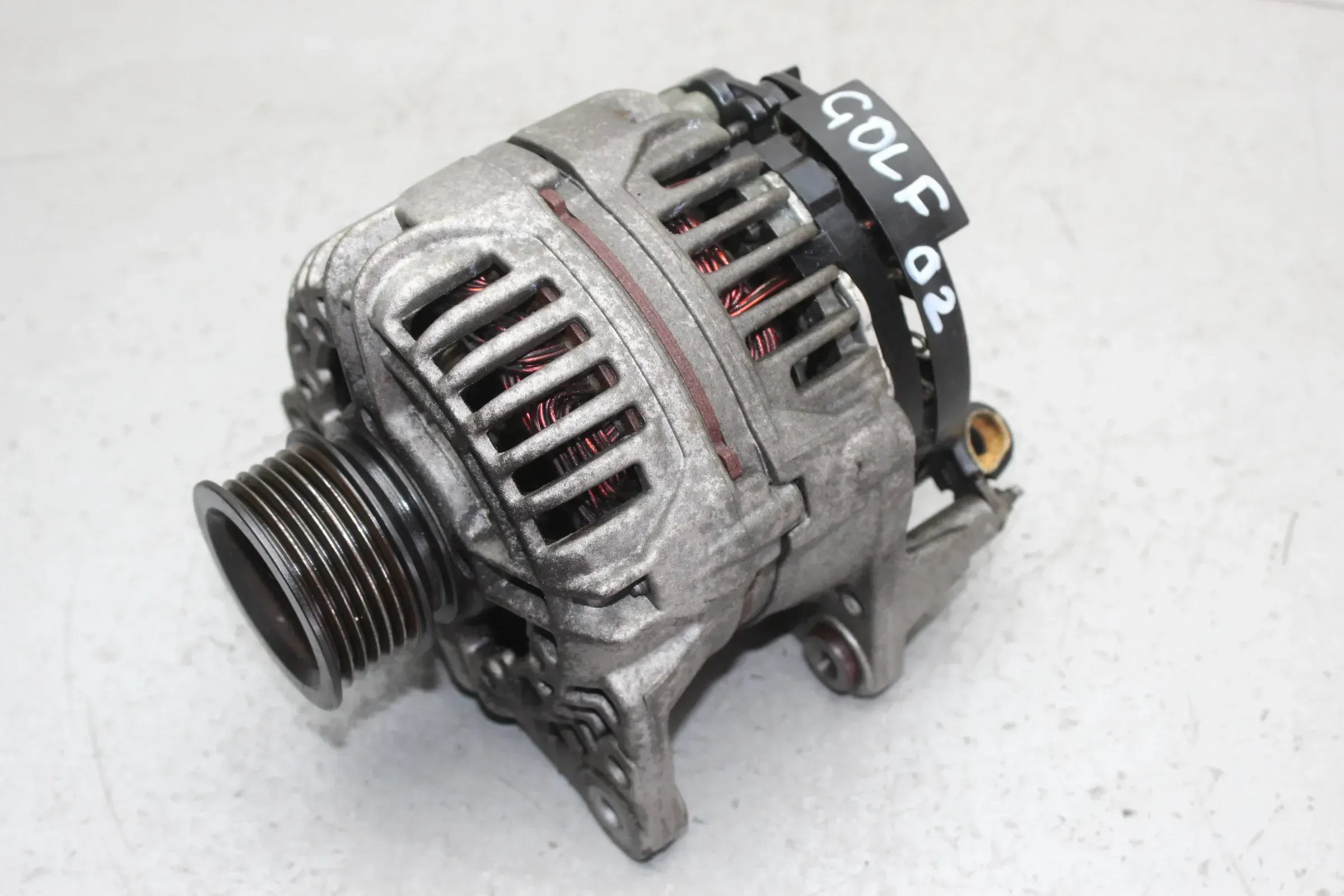 Lichtmaschine 90A Generator 028903028D, 0124325003 VW Golf IV 1.4 Bj.02 - Bild 1