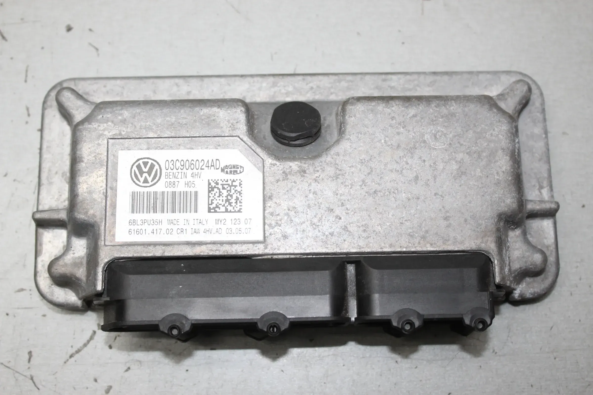 Motorsteuergerät Steuergerät 03C906024AD VW Polo IV 9N3 1.4 BUD 59 kW Bj.07 - Bild 1