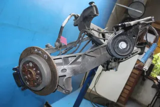 Hinterachse Achsträger Achsschenkel Bremssatt hinten MINI Cooper Coupe R58 Bj.13 - Bild 7