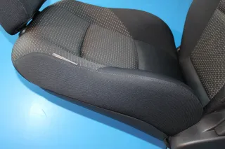 Beifahrersitz Sitz vorne rechts Hyundai i30 FD Bj.09 - Bild 3