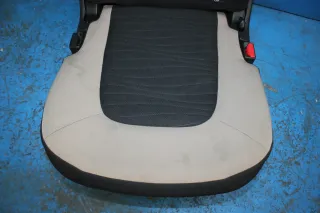 2-Reihe Sitz hinten mitte Citroen C4 Grand Picasso II Bj.14 - Bild 3