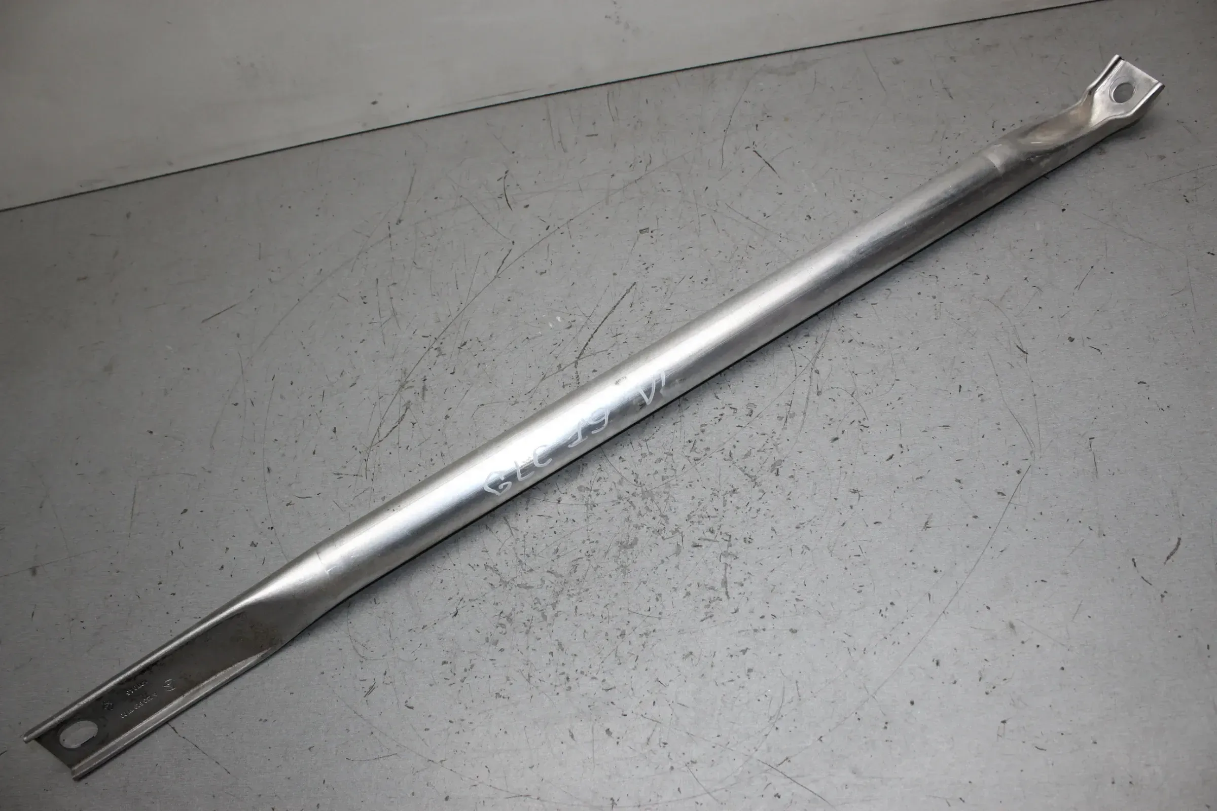 Verstärkung Domstrebe Strebe vorne links A2536280700 Mercedes Benz GLC X253 Bj19 - Bild 1