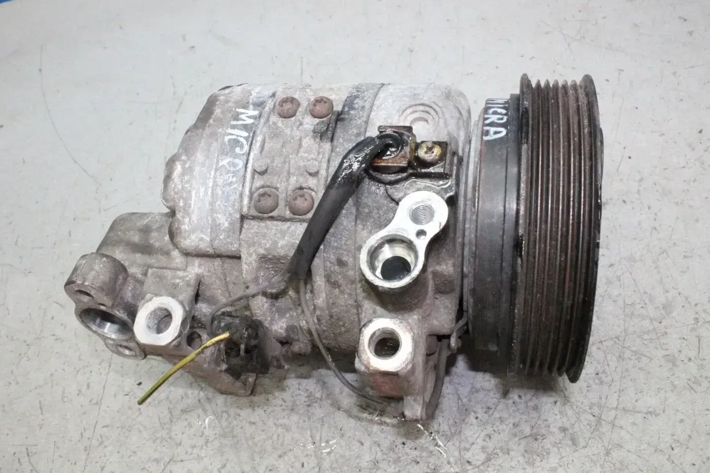 Klimakompressor Klima Kompressor 926006F600 2F23545010 Nissan Micra II K11 - Bild 1
