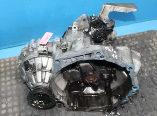 Getriebe 5-Gang Schaltgetriebe code MZL VW Polo V 6R 1.6 TDI Bj.11 - Bild 6