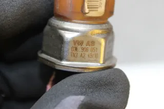 Sensor Kraftstoffdruck 03L906051 VW Polo V 6R 1.6 TDI Bj.11 - Bild 3