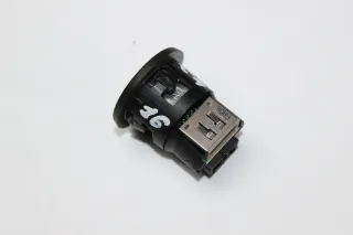 USB + JACK AUX In Anschluß Buchse 96645227XT Citroen C4 II NC Bj.16 - Bild 1