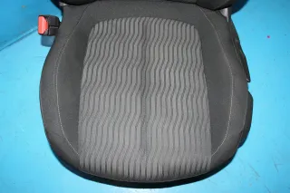 Fahrersitz Sitz vorne links Sitzheizung Peugeot 308 II T9 Bj.14 - Bild 3