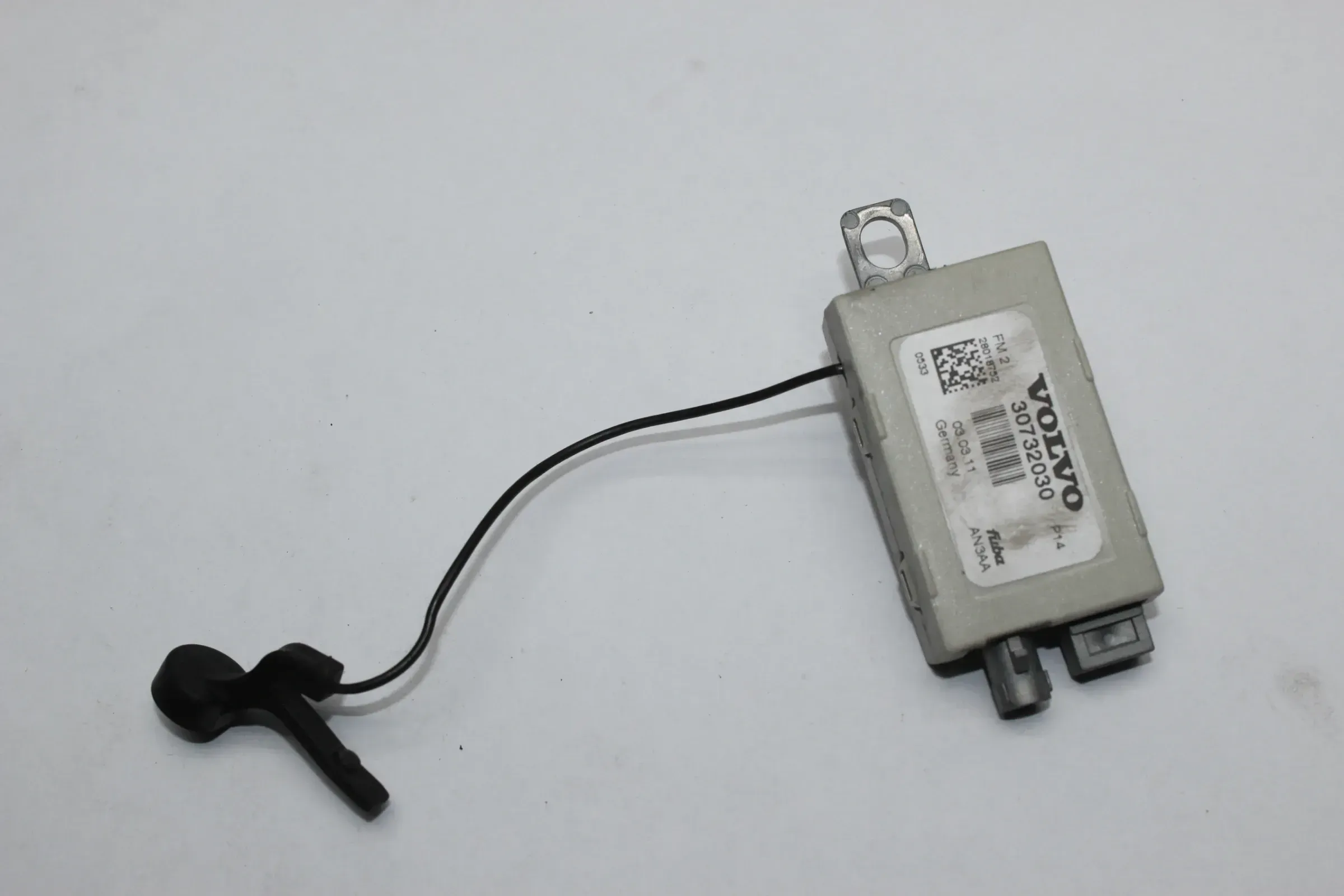 Antennenverstärker Antenne Verstärker 30732030 Volvo C30 D4 Facelift Bj.11 - Bild 1