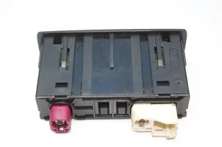 Mercedes Benz W177 Multimedia USB Port Anschluß Buchse A2478203902 - Bild 2