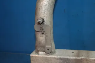 Aufprall Pralldämpfer Hilfsrahmen Träger vorne Citroen C5 III RW Bj.12 - Bild 3