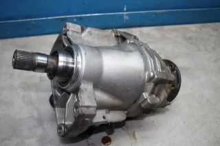 Achsantrieb Verteilergetriebe Winkelgetriebe 0AV409053AA VW Passat CC 357 Bj.08 - Bild 5