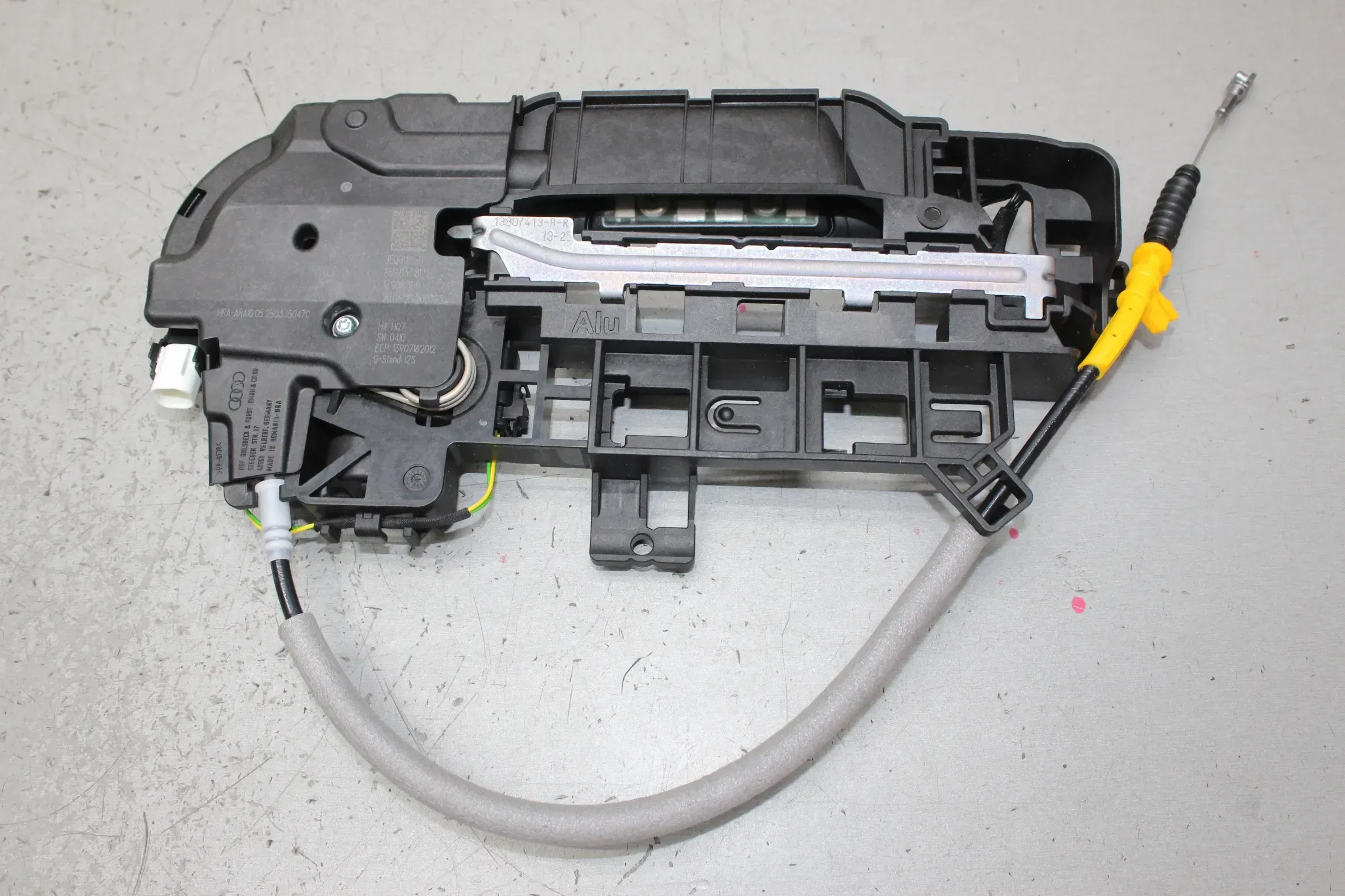 Montageleiste für Türgriff hinten rechts 85H837812E Audi A6 E-Tron - Bild 1