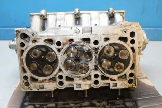 Zylinderkopf rechts Ventildeckel Nockenwelle Audi A4 8E S4 B6 2.5 TDI BFC Bj.02 - Bild 9