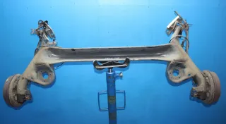 Hinterachse Achsträger Achse hinten Trommelbremse ABS Fiat Idea 350 Bj.07 - Bild 2