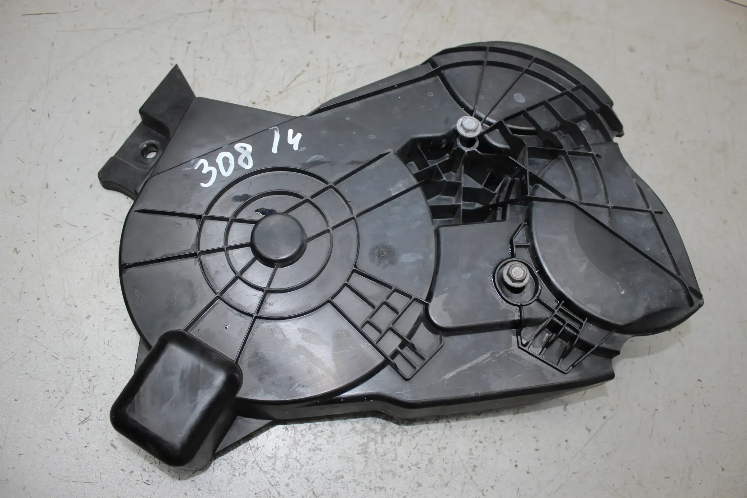 Zahnriemenabdeckung Deckel 9677597580 Peugeot 308 II 1.6 HDi Bj.14 - Bild 1